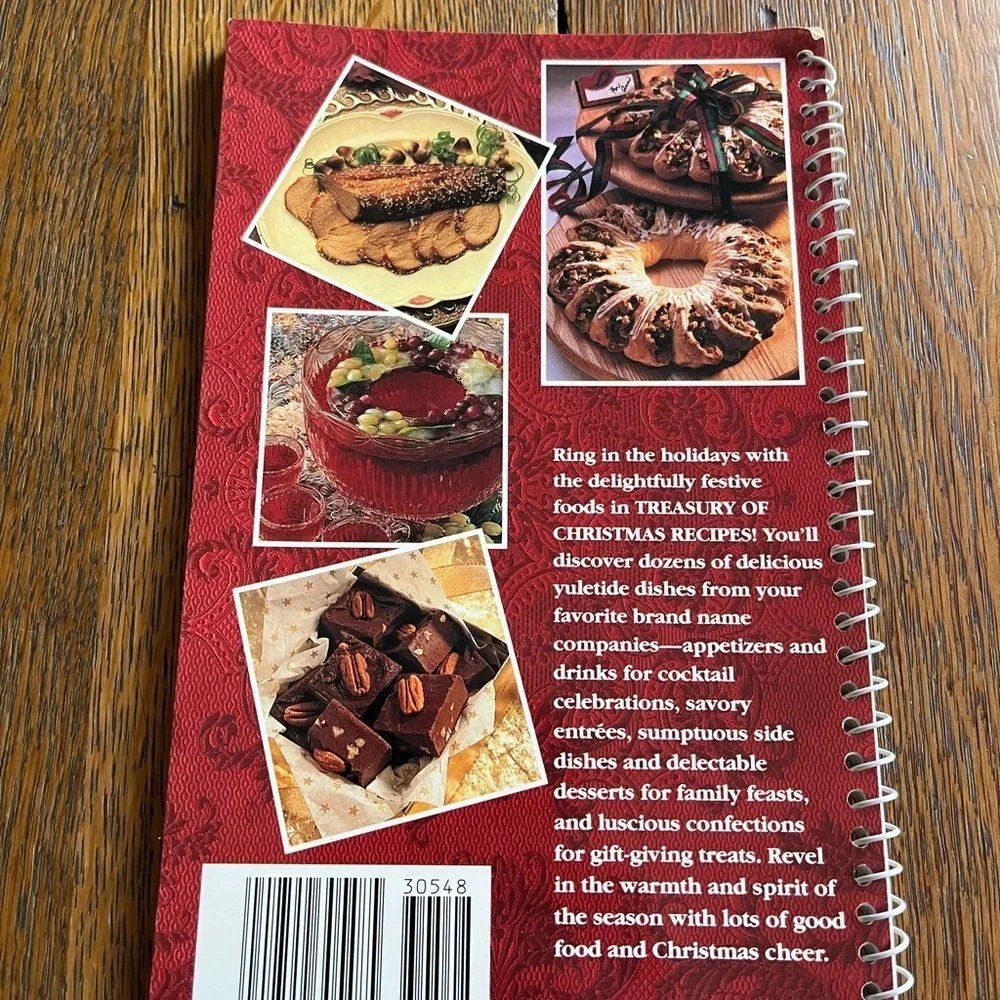 Treasury of Christmas Recipes Cookbook